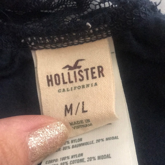 Hollister Strapless Bralette - Picture 2 of 3